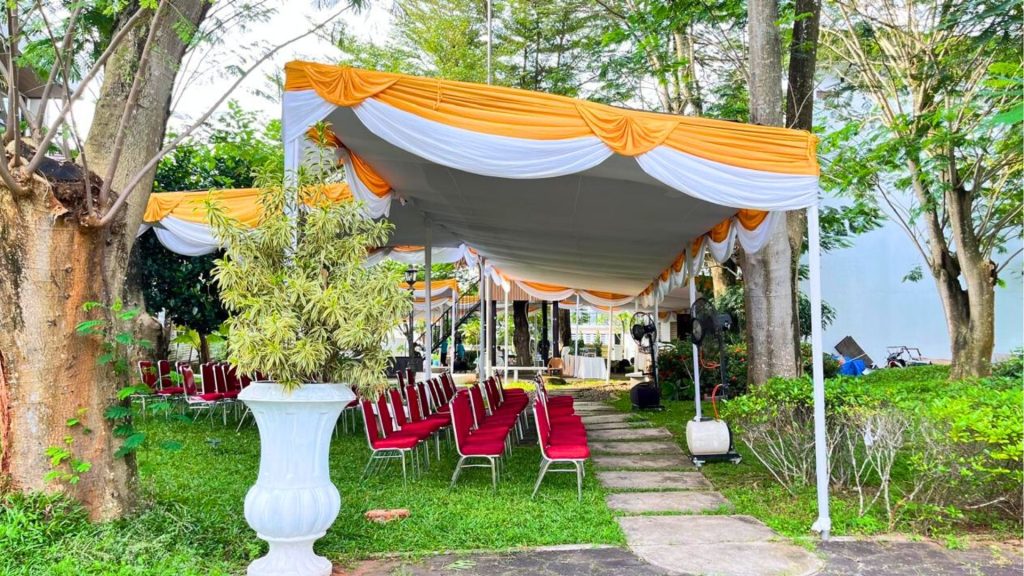 SEWA TENDA PLAFON JAKARTA BIKIN ACARA MEWAH
