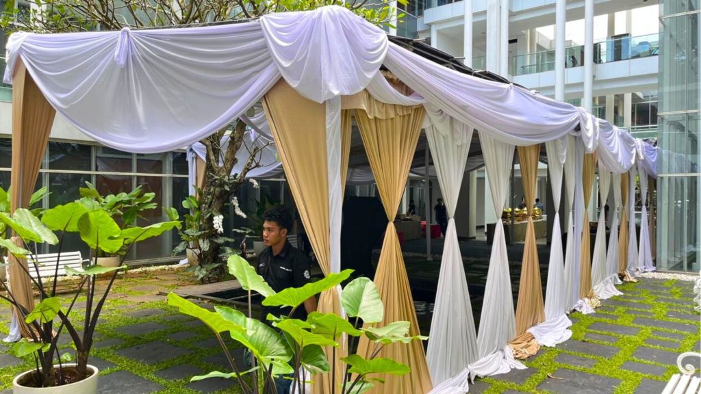 SEWA TENDA SERUT DI CILANDAK JAKSEL EVENT WEDDING